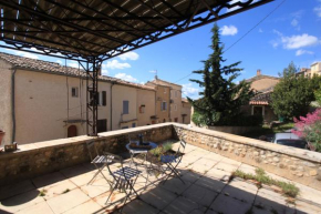 Appartement avec grande terrasse privative en Parc régional du Verdon